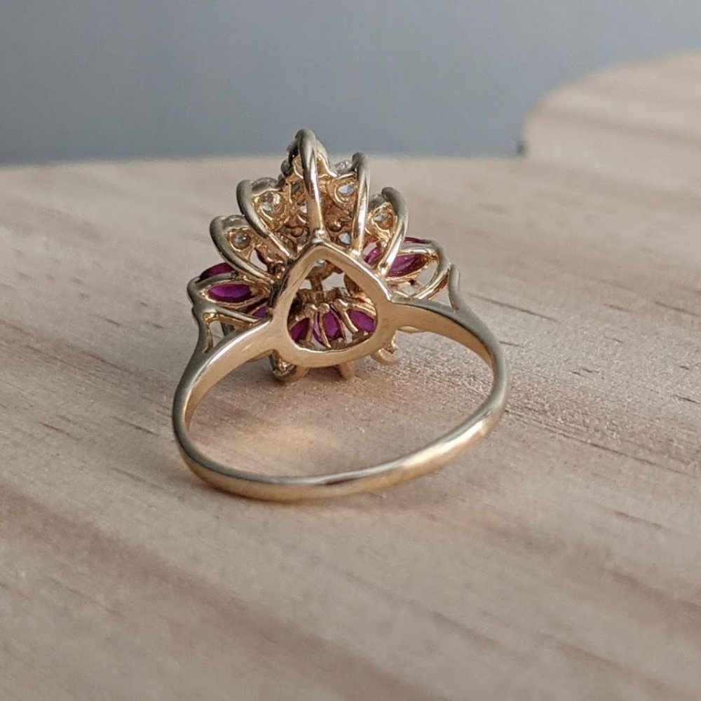 14k Gold 1.5ct Ruby and Diamond Ring - Picture 5 of 8